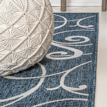 Maribel Traditional Classic All-Over Scroll Area Rug